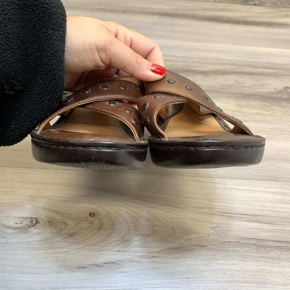 Born‎ Tupelo W5230 Brown Studded Wedge Heels Sandals Womens 8 EU 39 Criss Cross